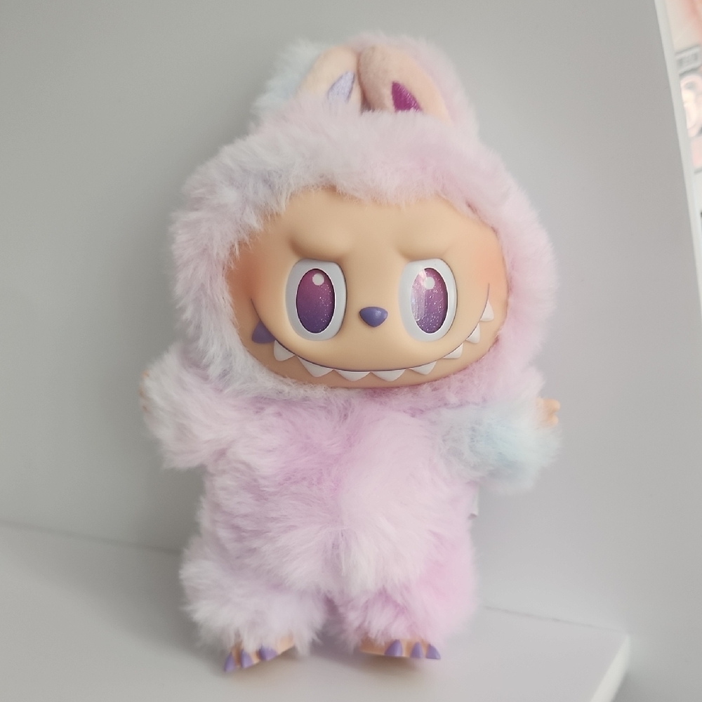 Pop Mart The Monsters Big Into Energy "Luck" Labubu